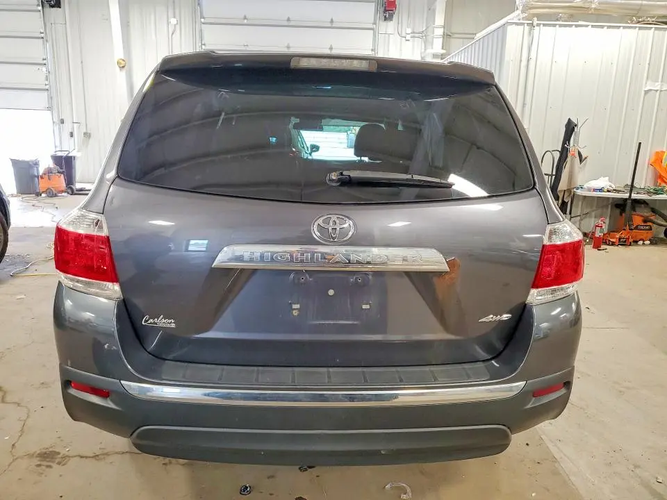 2013 TOYOTA HIGHLANDER BASE  