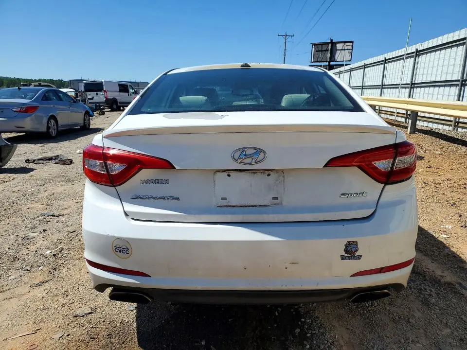 2015 HYUNDAI SONATA SPORT  