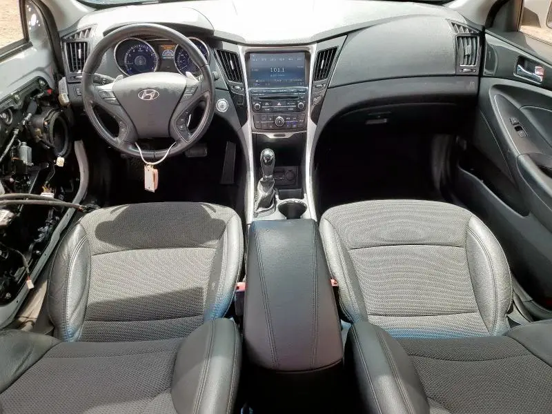2014 HYUNDAI SONATA SE  