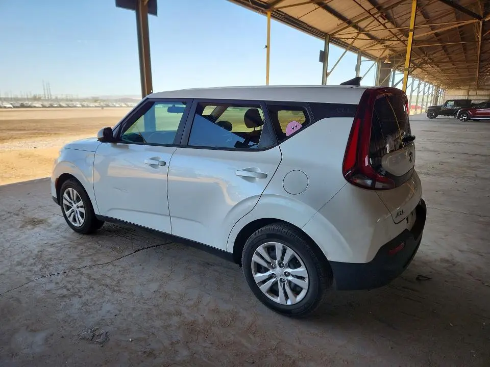 2021 KIA SOUL LX  