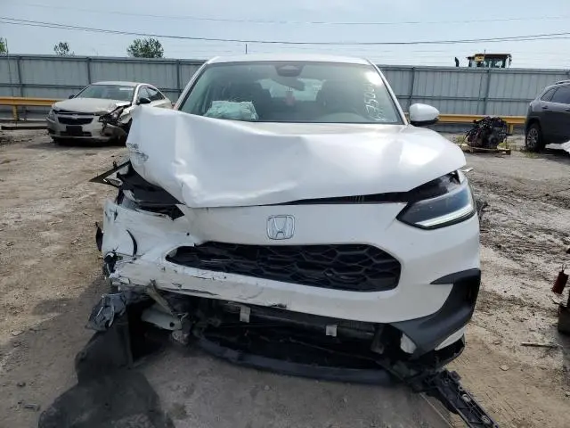 2023 HONDA HR-V LX  