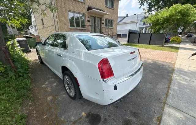 2017 CHRYSLER 300 LIMITED  