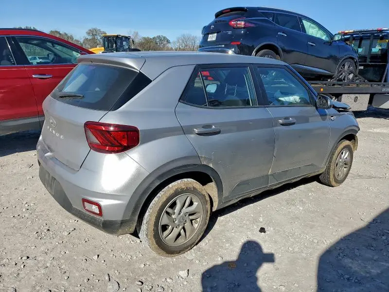 2025 HYUNDAI VENUE SE  
