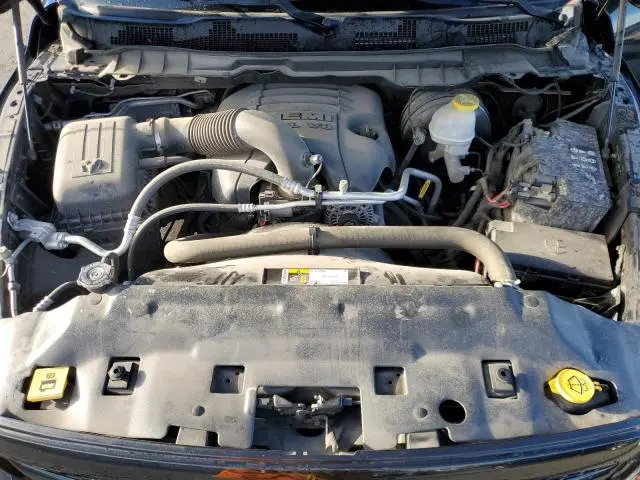 2018 RAM 1500 SLT