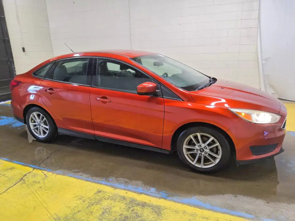 2018 FORD FOCUS SE  