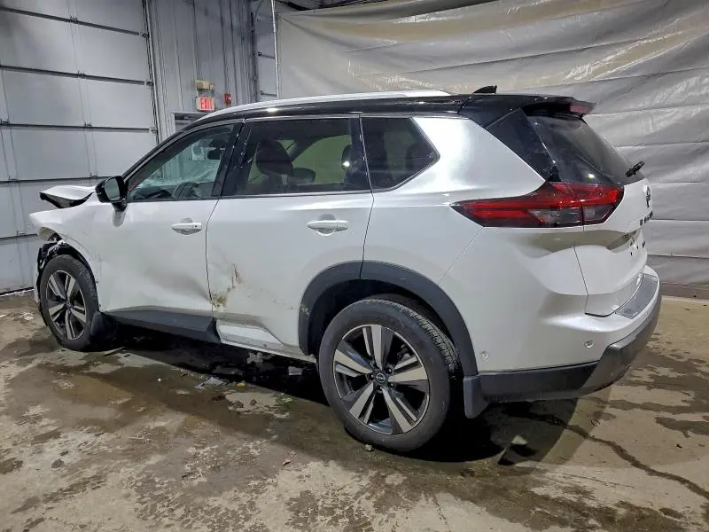 2024 NISSAN ROGUE SL  