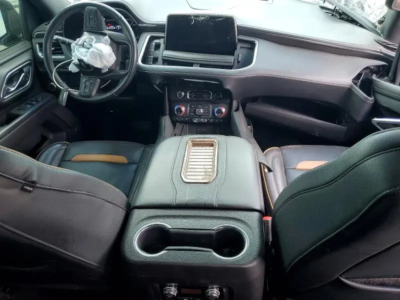 2021 GMC YUKON XL K1500 AT4  