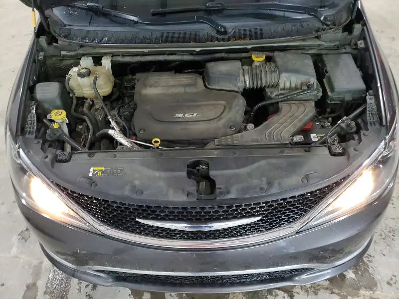 2018 CHRYSLER PACIFICA TOURING L  