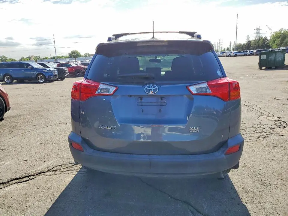 2013 TOYOTA RAV4 XLE  