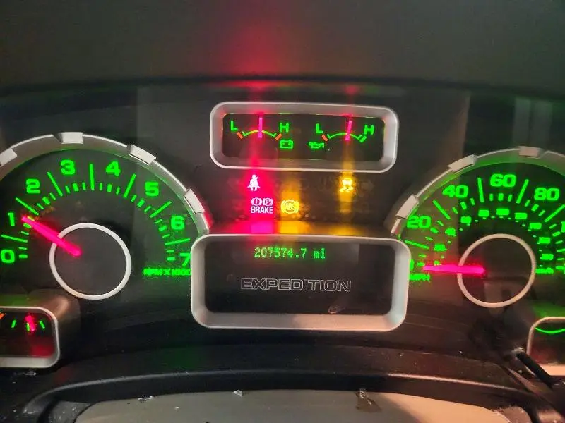 2010 FORD EXPEDITION EL XLT  