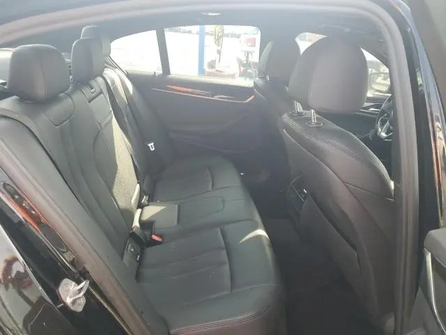 2018 BMW 530 XI  