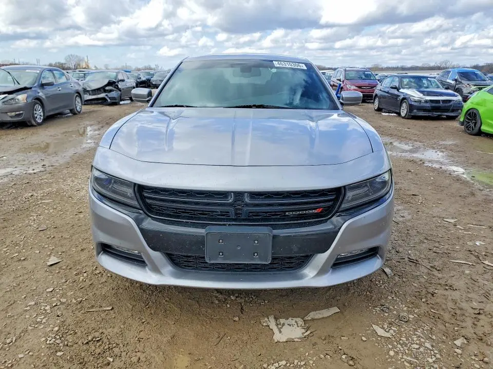 2016 DODGE CHARGER SXT  