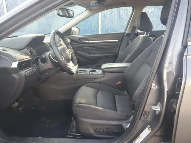 2019 NISSAN ALTIMA SV  