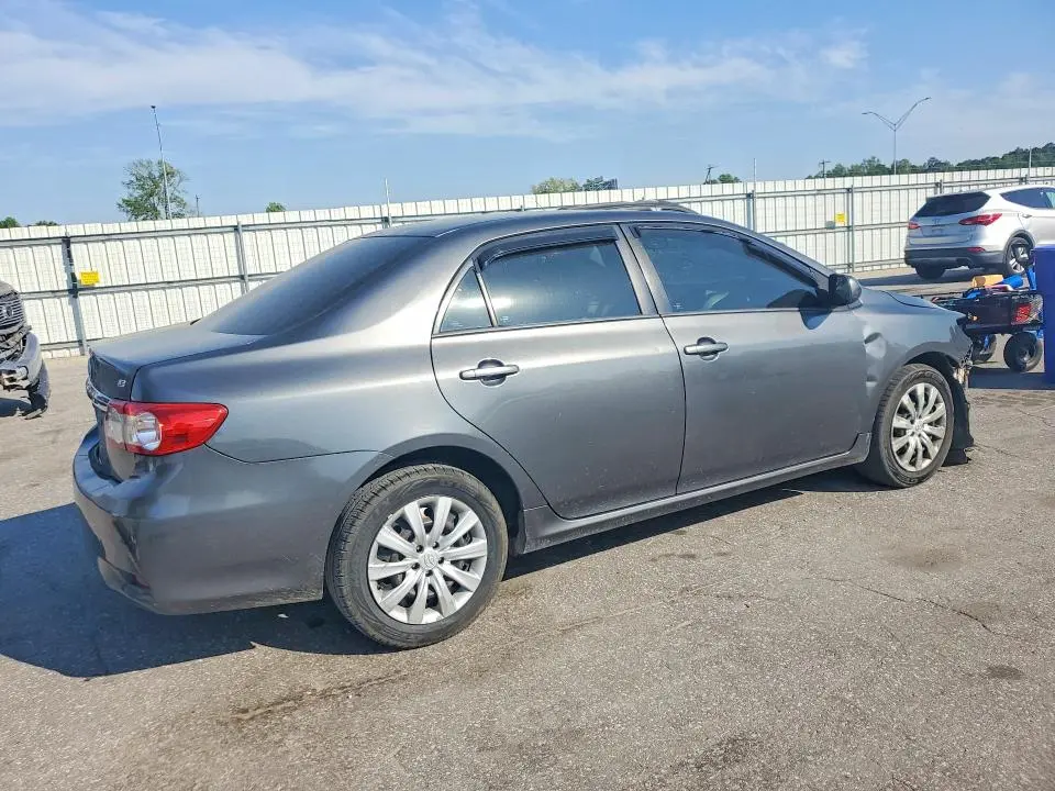 2012 TOYOTA COROLLA LE  
