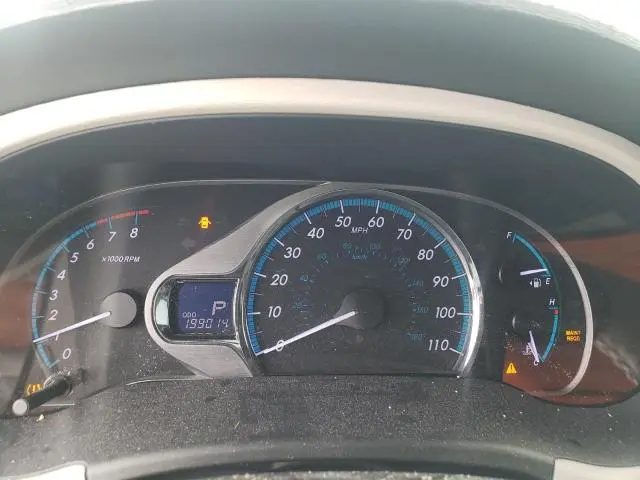 2013 TOYOTA SIENNA XLE  