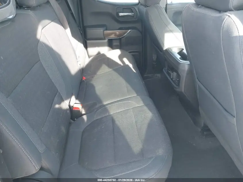 2019 CHEVROLET SILVERADO 1500 RST