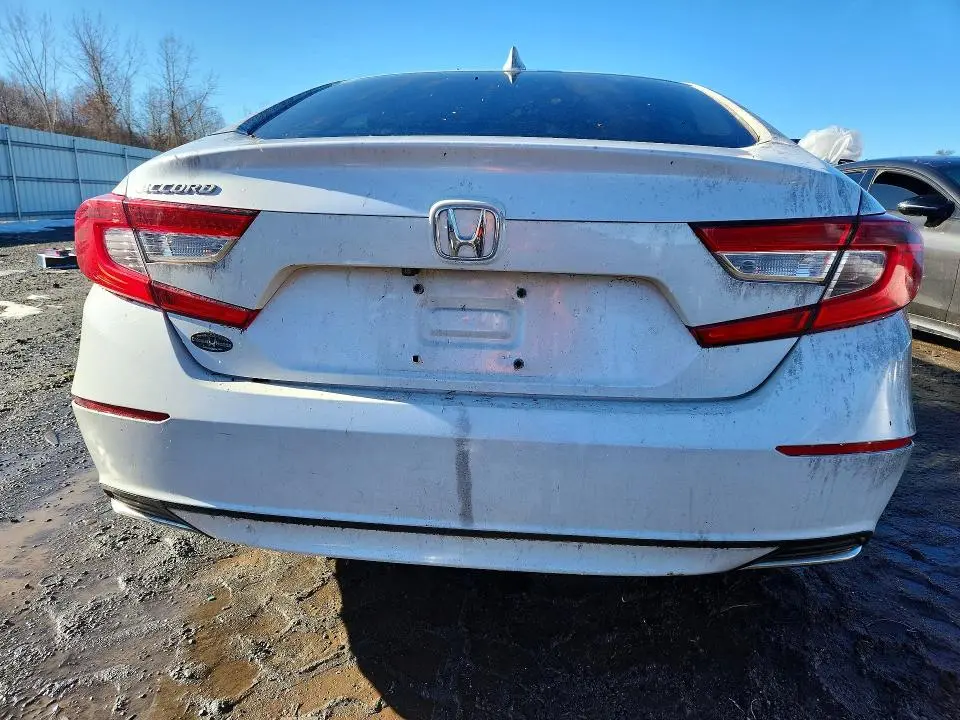 2018 HONDA ACCORD EX  