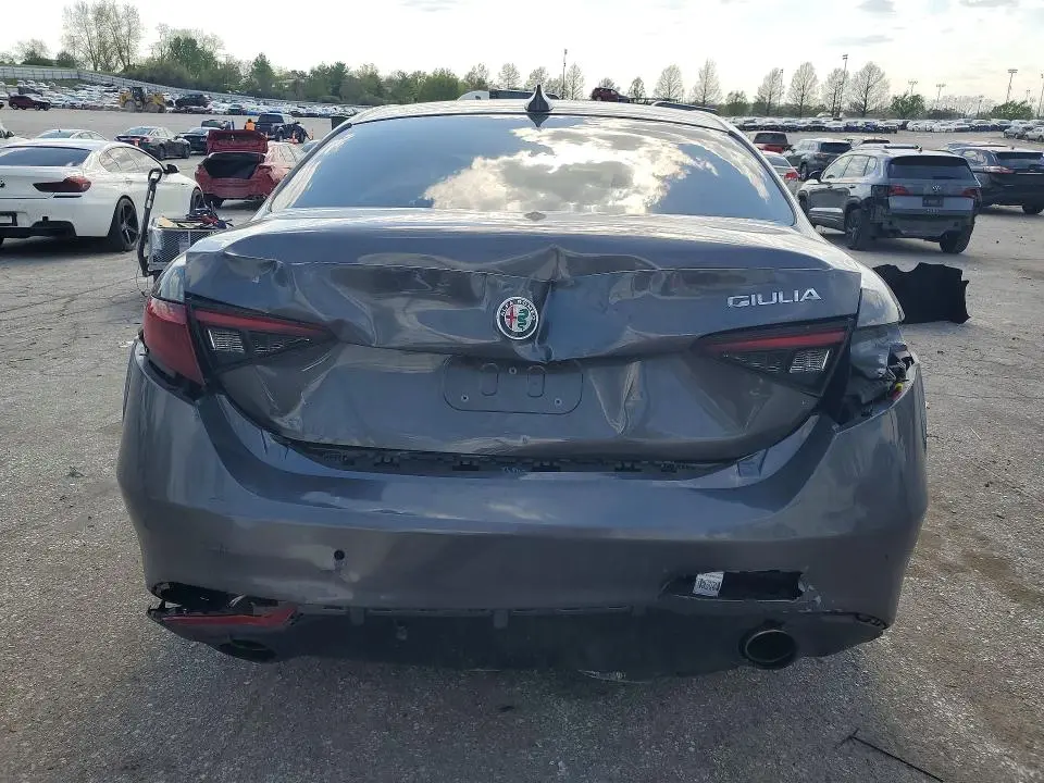2019 ALFA ROMEO GIULIA   