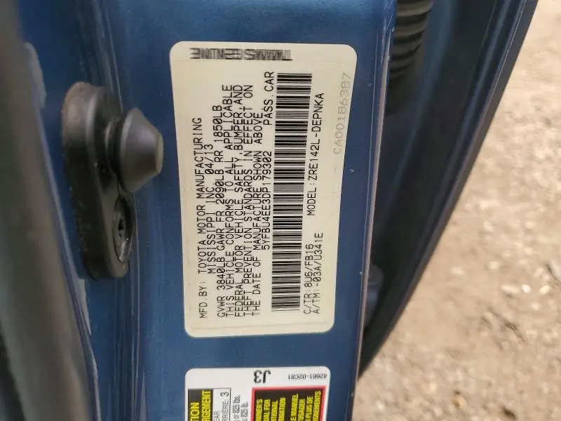 2013 TOYOTA COROLLA BASE  