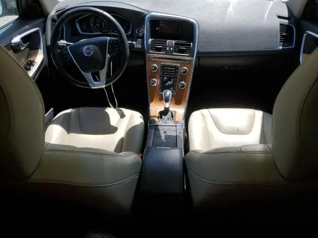 2017 VOLVO XC60 T5 INSCRIPTION  