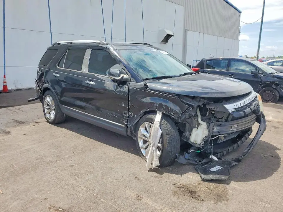 2011 FORD EXPLORER XLT  