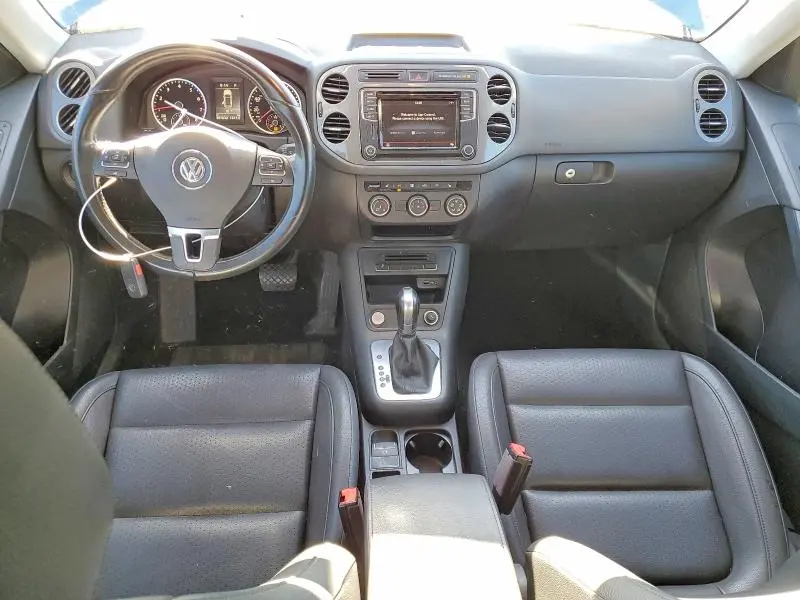 2017 VOLKSWAGEN TIGUAN S  