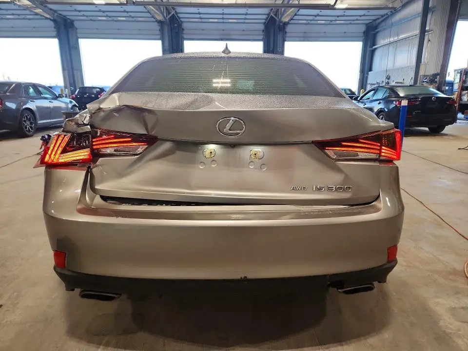 2017 LEXUS IS 300  