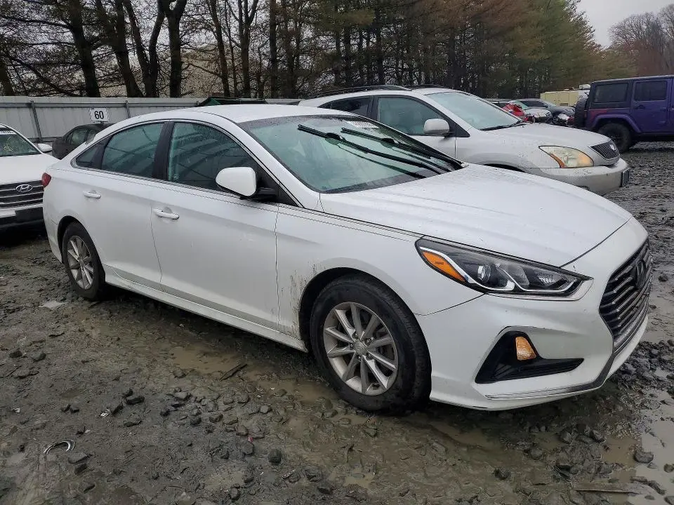 2018 HYUNDAI SONATA SE  