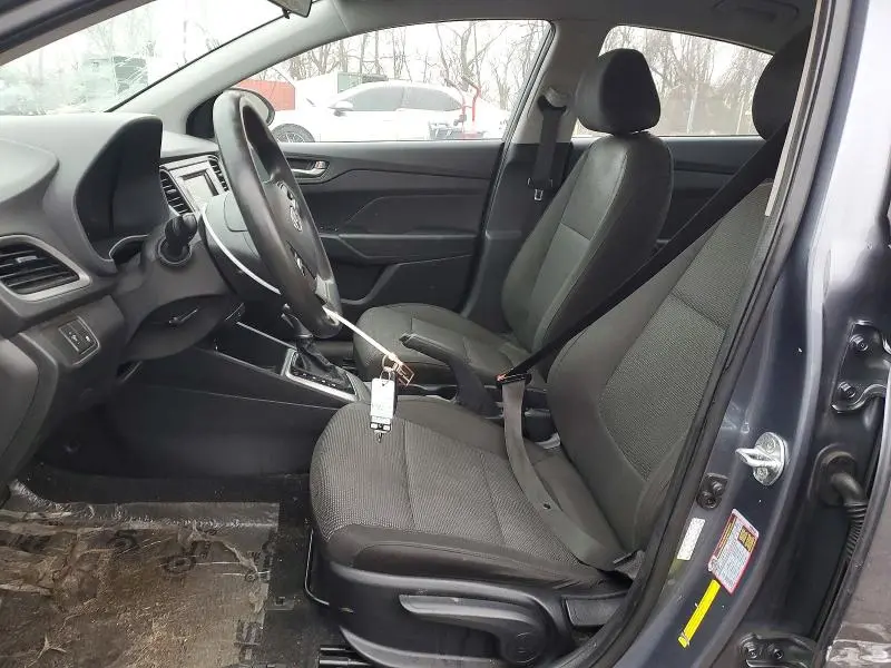 2020 HYUNDAI ACCENT SE  