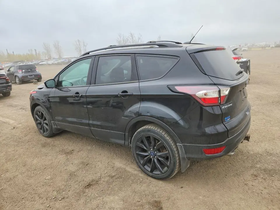 2017 FORD ESCAPE TITANIUM  