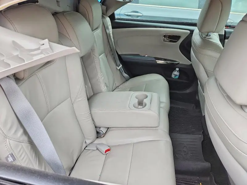 2013 TOYOTA AVALON XLE  