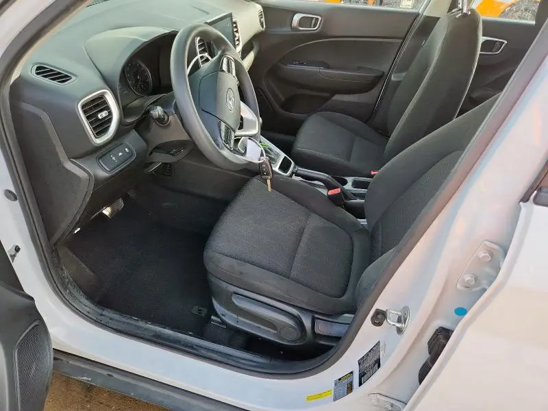 2021 HYUNDAI VENUE SE  