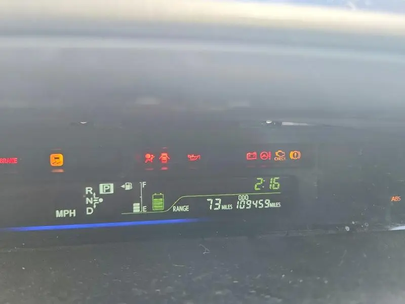 2013 TOYOTA PRIUS V TWO  