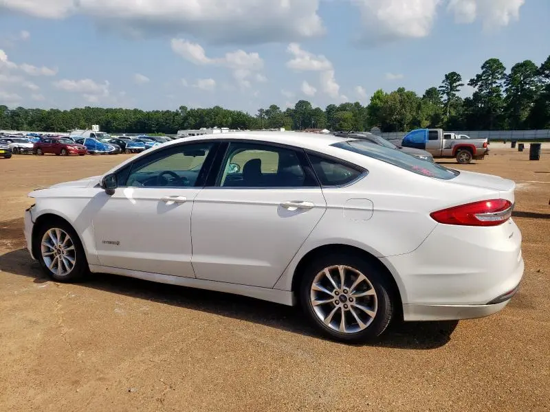 2017 FORD FUSION SE HYBRID  