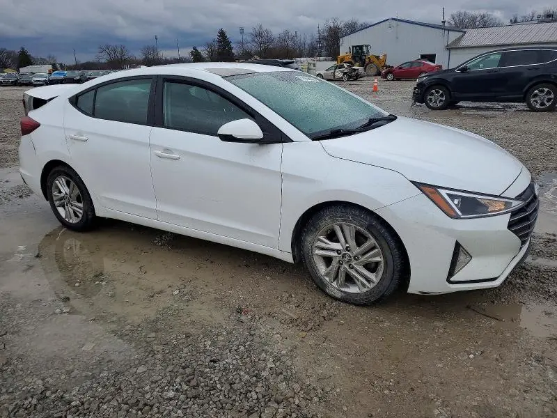 2019 HYUNDAI ELANTRA SEL  