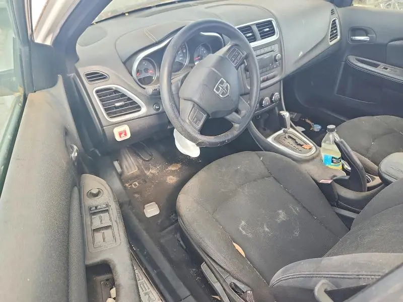 2013 DODGE AVENGER SE  