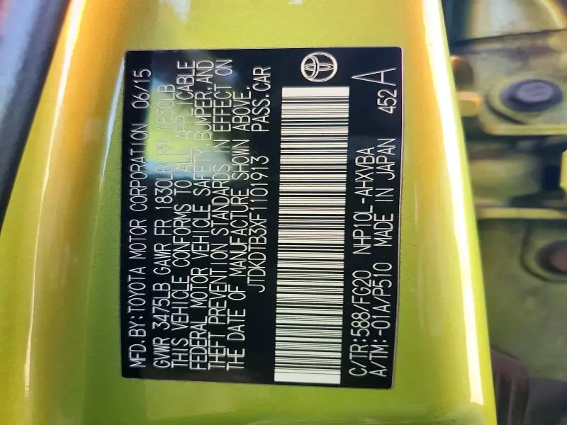 2015 TOYOTA PRIUS C TWO  