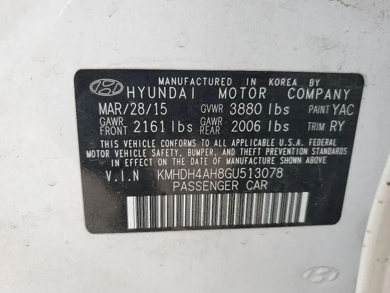 2016 HYUNDAI ELANTRA SE  