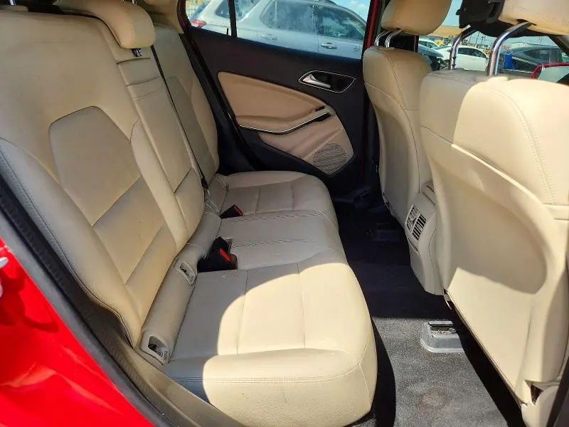 2018 MERCEDES-BENZ GLA 250  