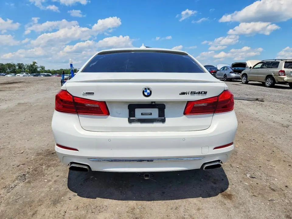 2017 BMW 540 XI  