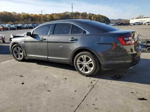 2015 FORD TAURUS SE  