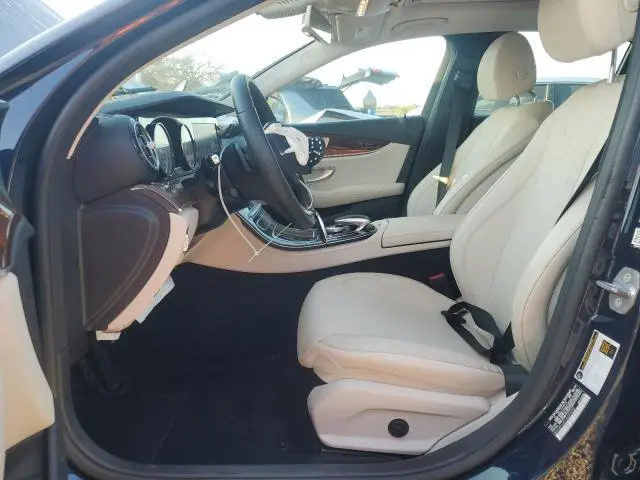 2018 MERCEDES-BENZ E 300  