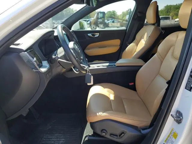 2018 VOLVO XC60 T5  