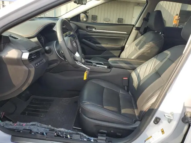 2024 NISSAN ALTIMA SR