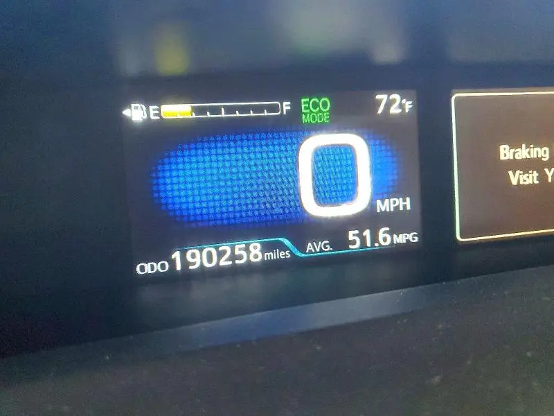 2016 TOYOTA PRIUS TWO ECO  