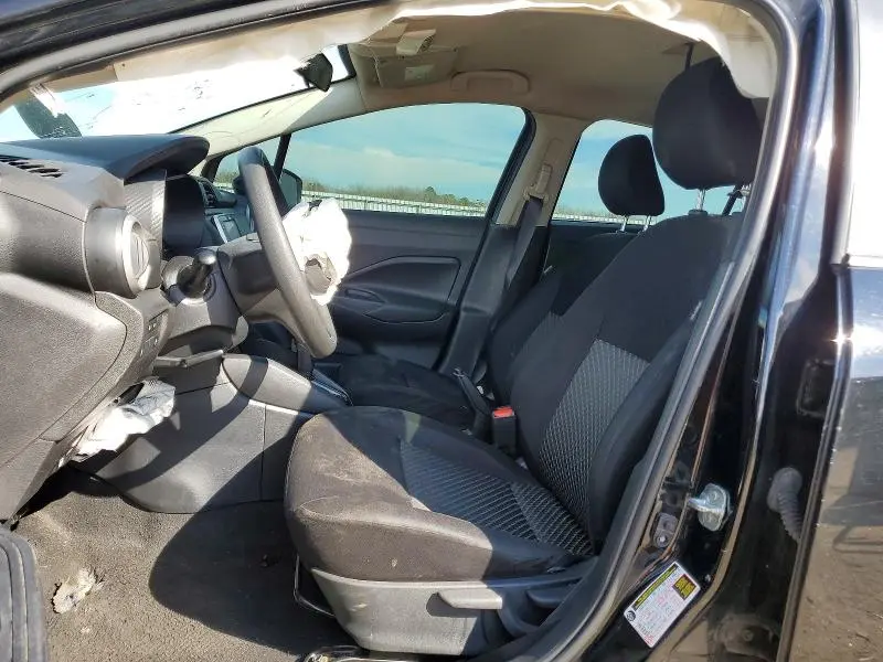 2021 NISSAN VERSA S  