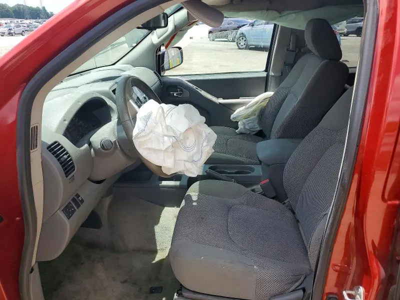 2017 NISSAN FRONTIER SV  