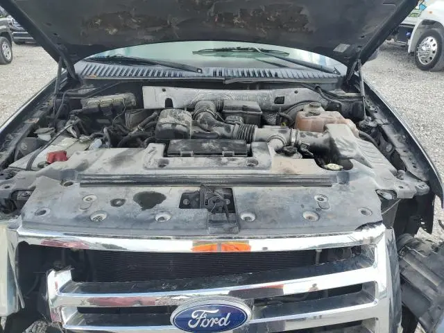 2011 FORD EXPEDITION XLT  