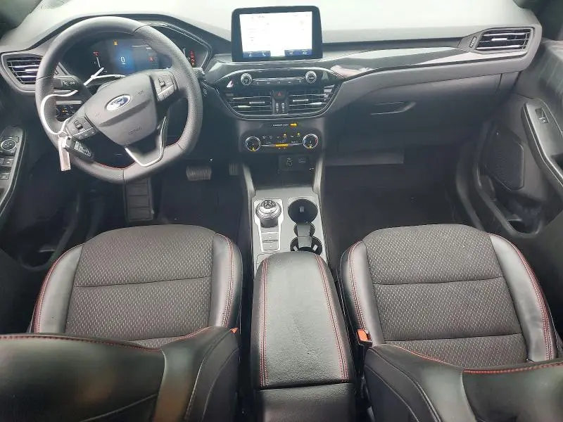 2025 FORD ESCAPE ST LINE  