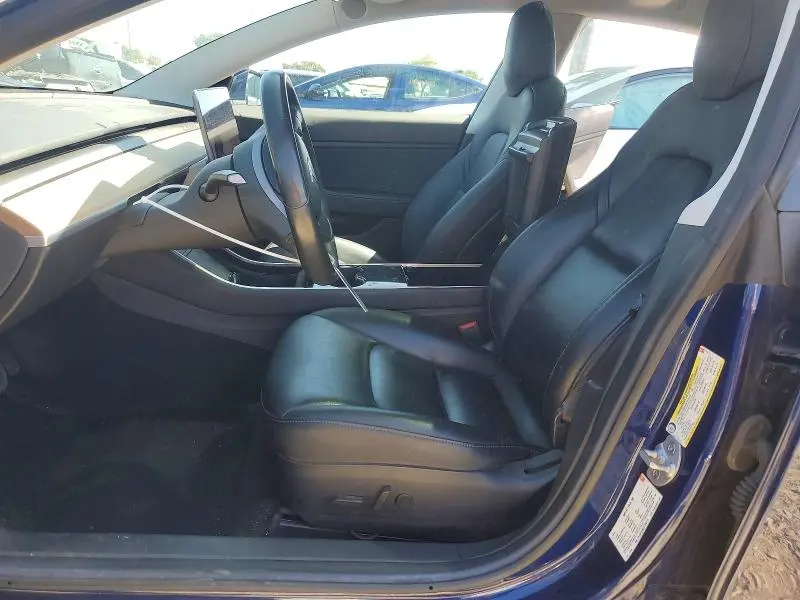 2018 TESLA MODEL 3   